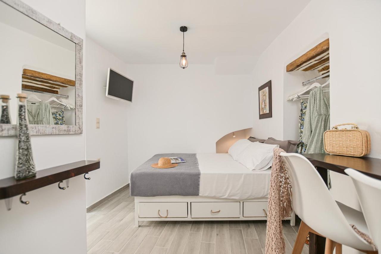 Venetian Suites III Naxos City ภายนอก รูปภาพ