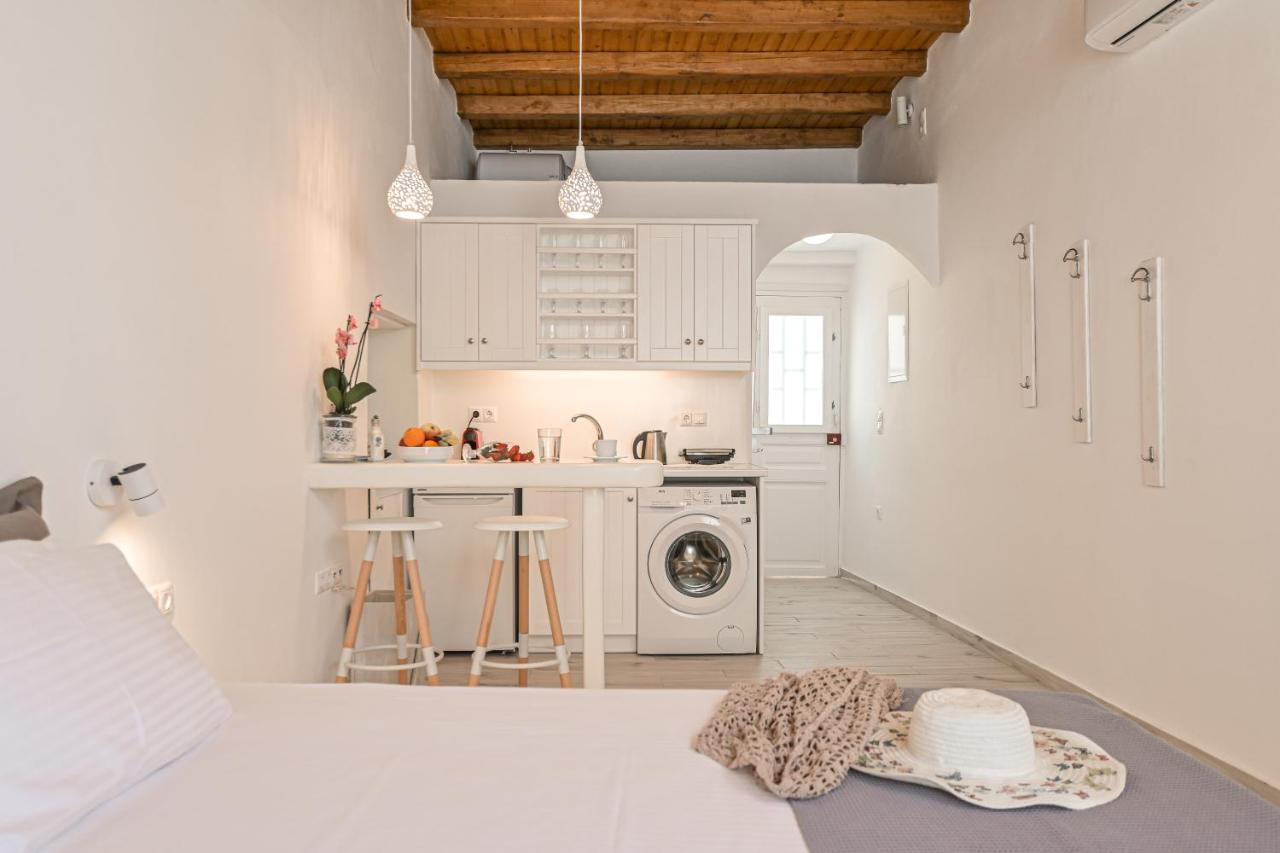 Venetian Suites III Naxos City ภายนอก รูปภาพ