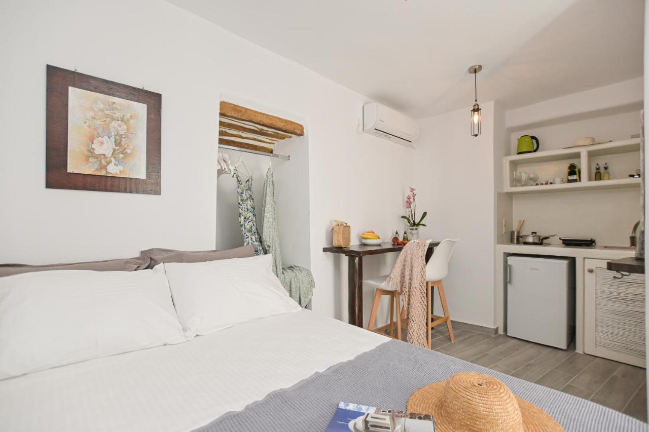 Venetian Suites III Naxos City ภายนอก รูปภาพ