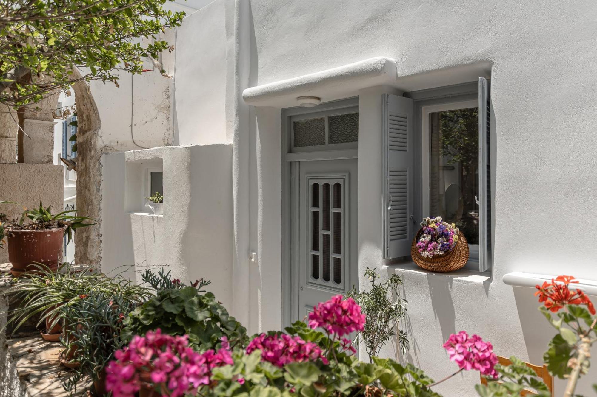 Venetian Suites III Naxos City ภายนอก รูปภาพ